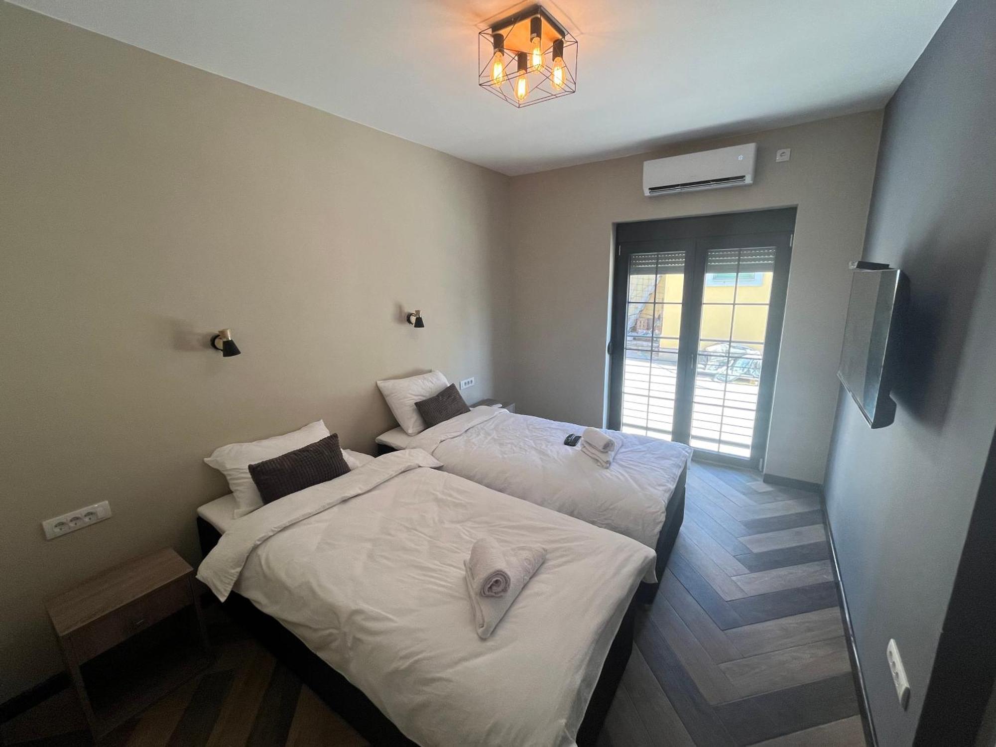 La Roue Hotel Вършац Екстериор снимка
