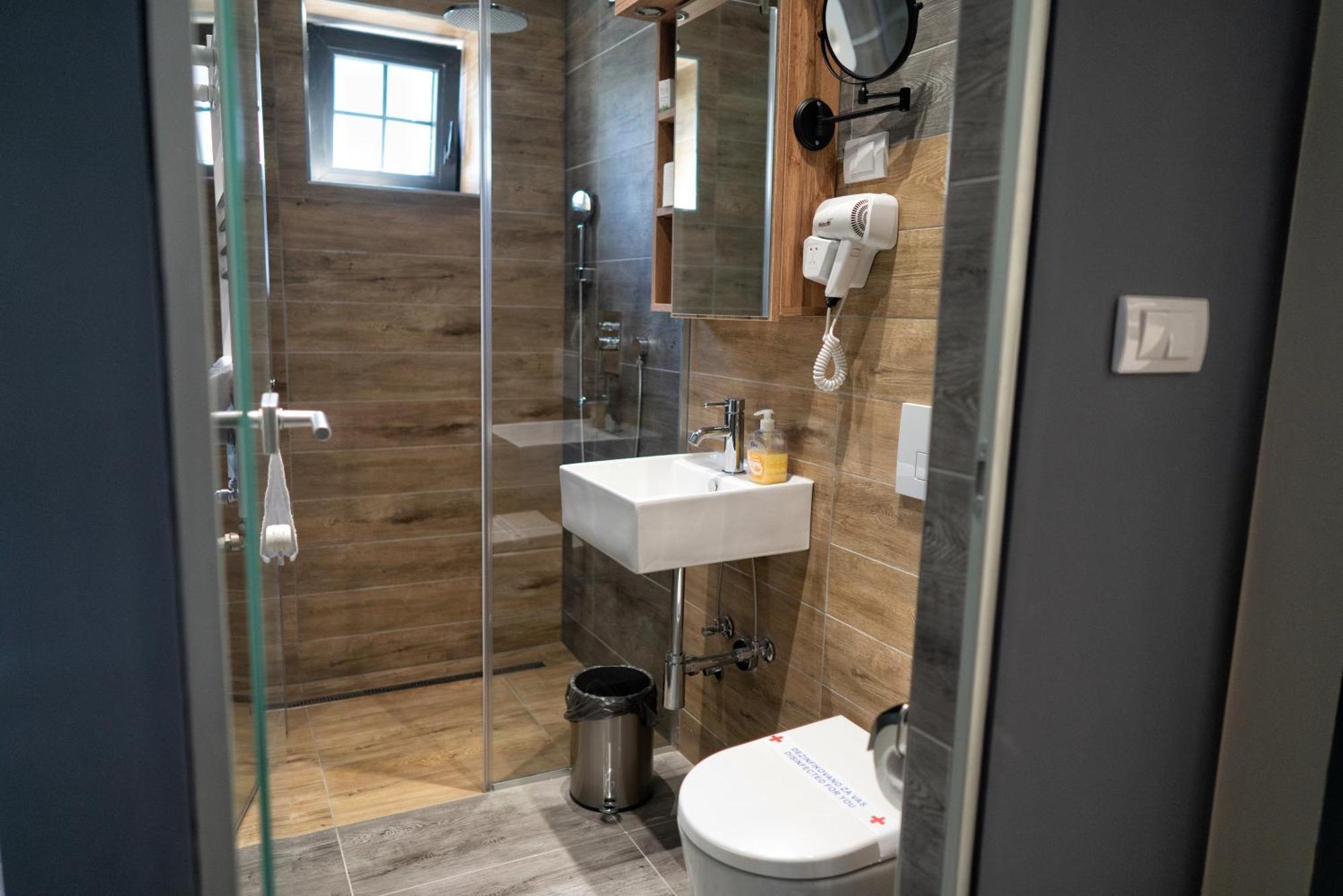 La Roue Hotel Вършац Екстериор снимка