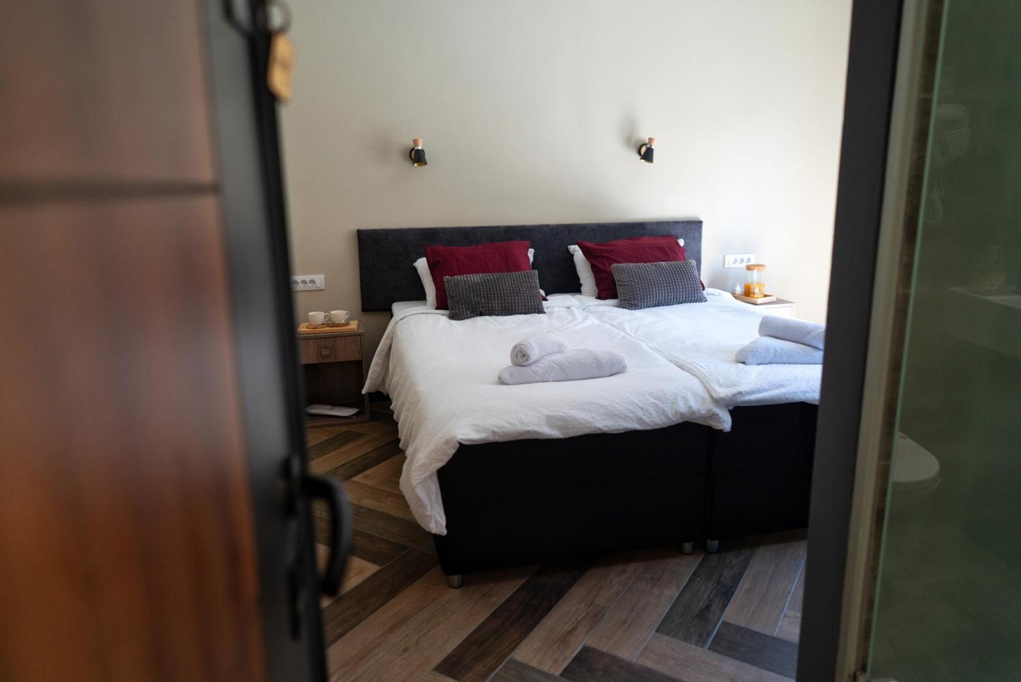 La Roue Hotel Вършац Стая снимка