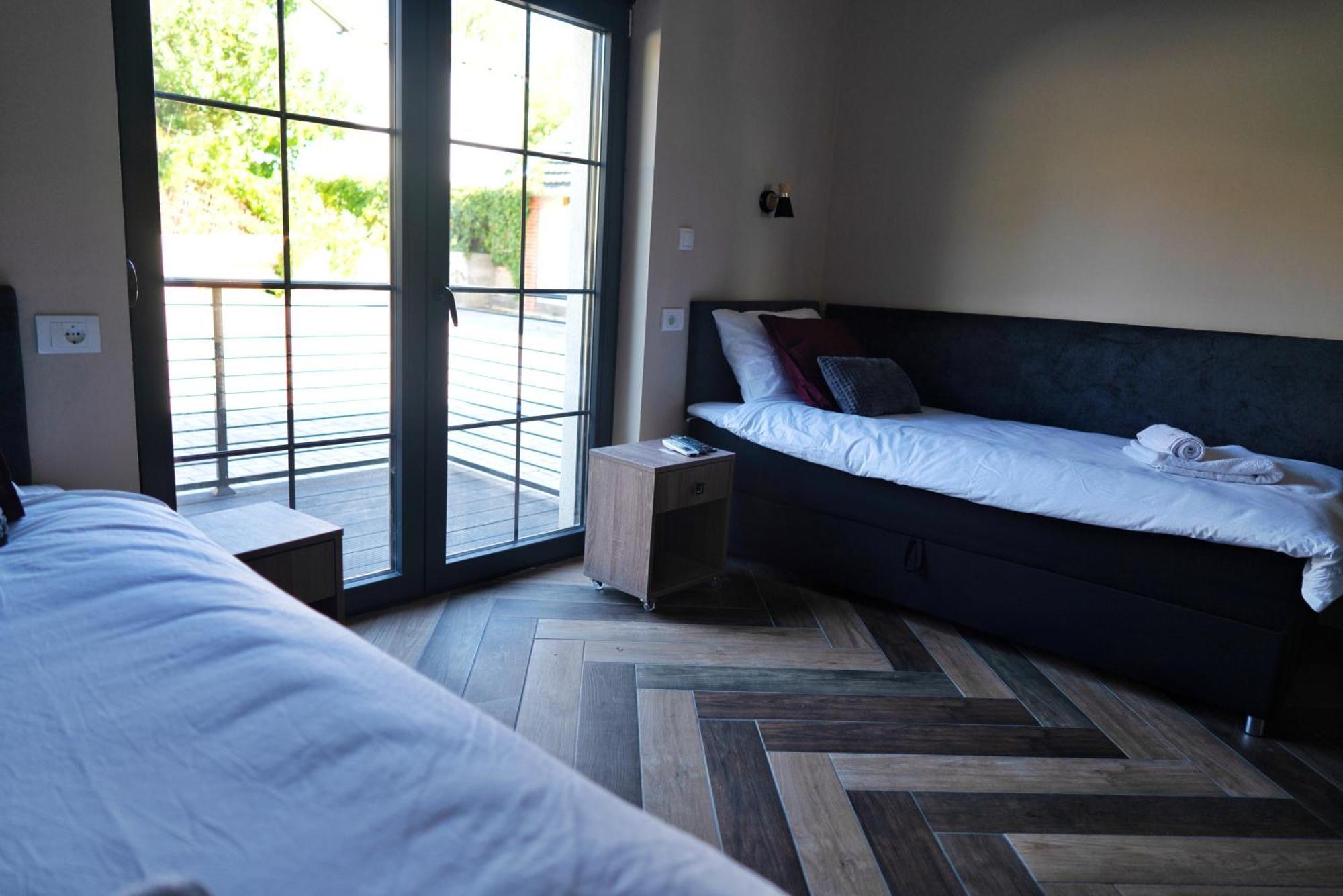 La Roue Hotel Вършац Екстериор снимка