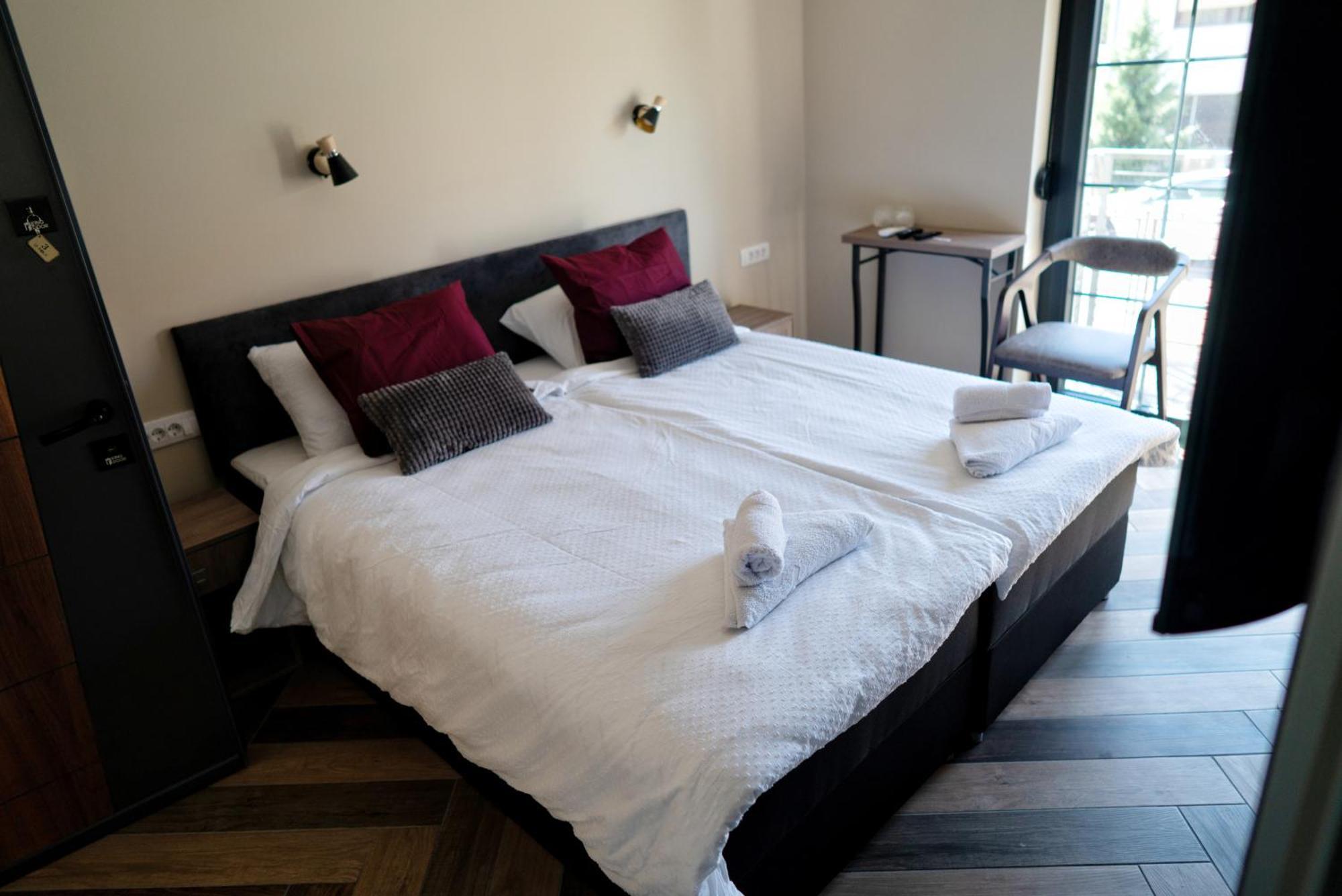 La Roue Hotel Вършац Екстериор снимка